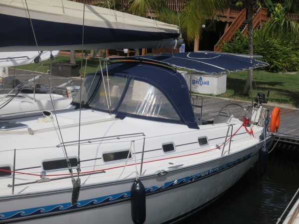 Photo:  Cyclades 43.4