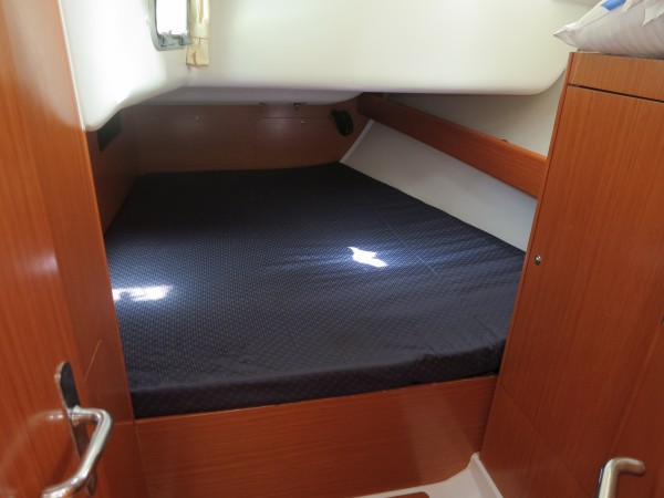 Photo:  Cyclades 43.4