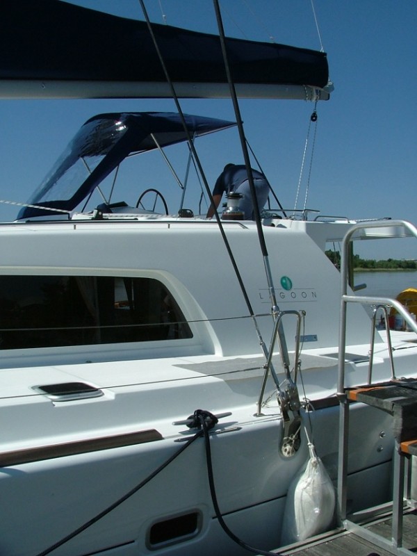 Photo:  Lagoon 500**