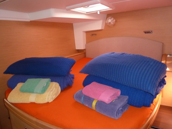 Photo:  Lagoon 500**