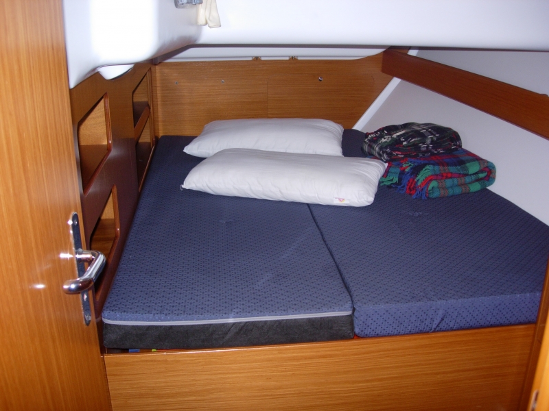 Photo:  Cyclades 50.4