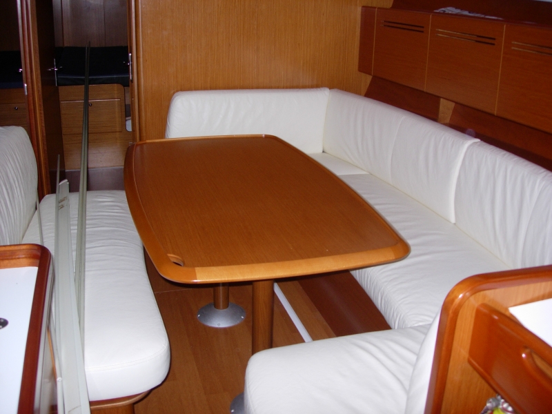 Photo:  Cyclades 50.4