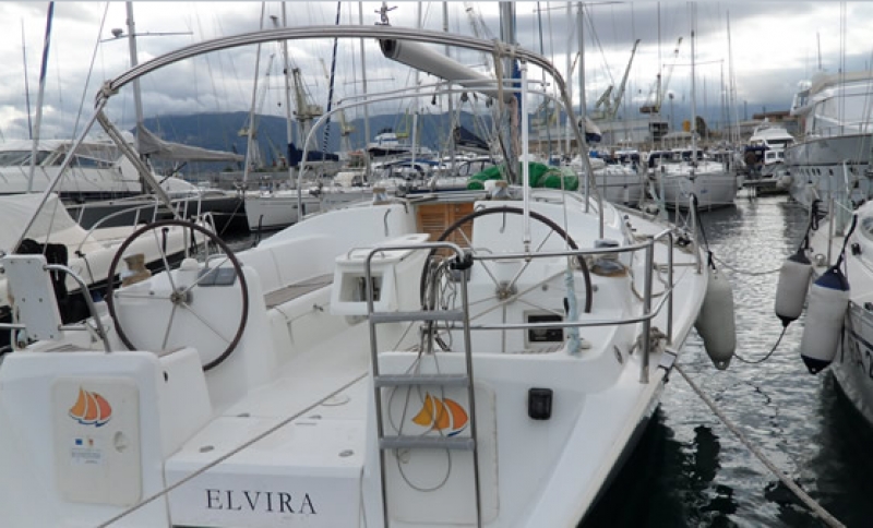 Photo:  Cyclades 43.3