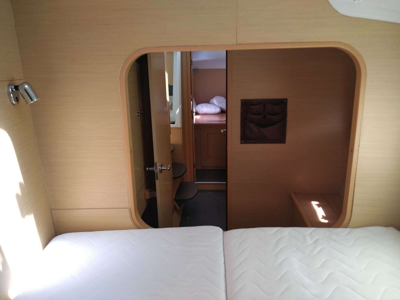 Photo:  Lagoon 380 S2