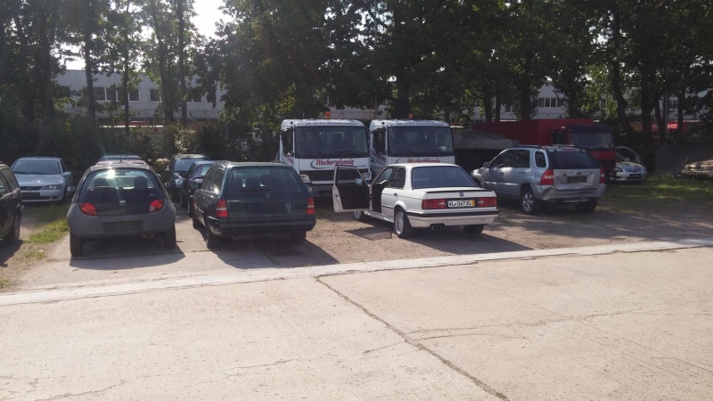 Photo:  BMW 325ix / Alpina b3 2,7 Allrad E30