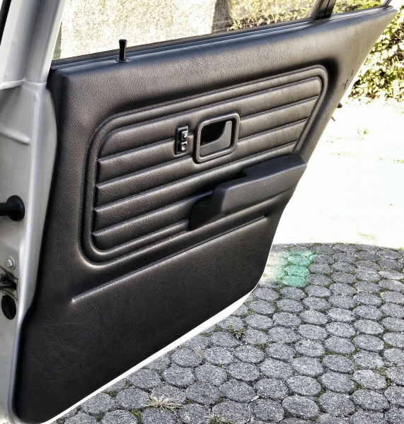 Photo:  BMW 325ix / Alpina b3 2,7 Allrad E30