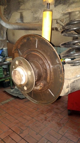 Photo:  BMW 325ix / Alpina b3 2,7 Allrad E30