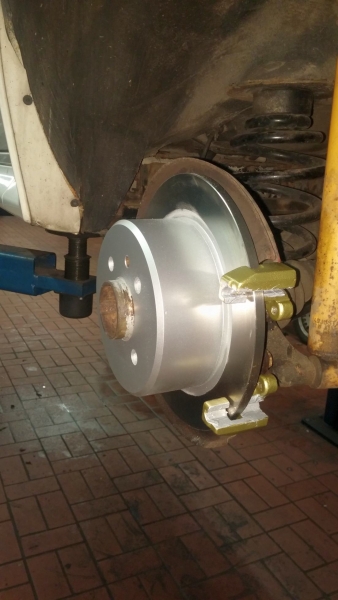 Photo:  BMW 325ix / Alpina b3 2,7 Allrad E30