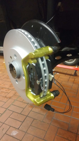 Photo:  BMW 325ix / Alpina b3 2,7 Allrad E30