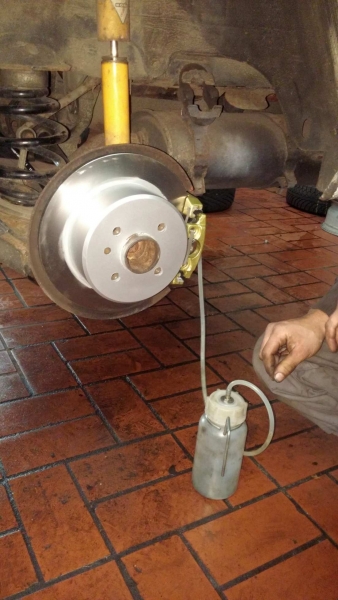 Photo:  BMW 325ix / Alpina b3 2,7 Allrad E30