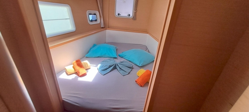 Photo:  Lagoon 400 S2