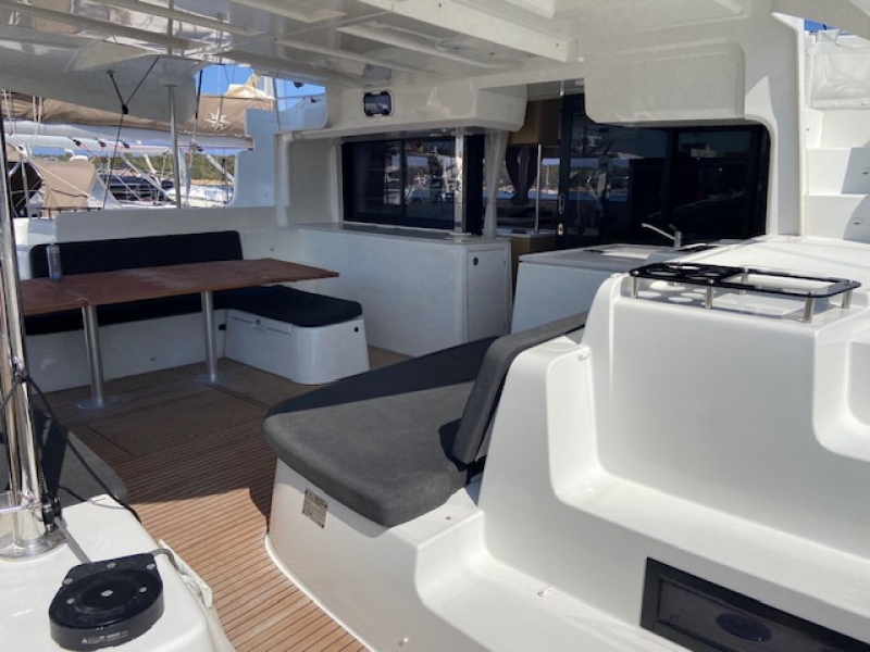 Photo:  Lagoon 46 Gen, A/C, Waterm.
