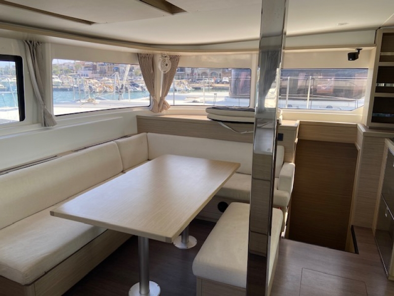 Photo:  Lagoon 46 Gen, A/C, Waterm.