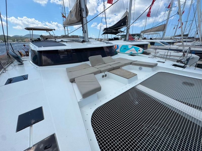 Photo:  Aura 51