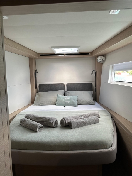 Photo:  Lagoon 51 Gen, A/C