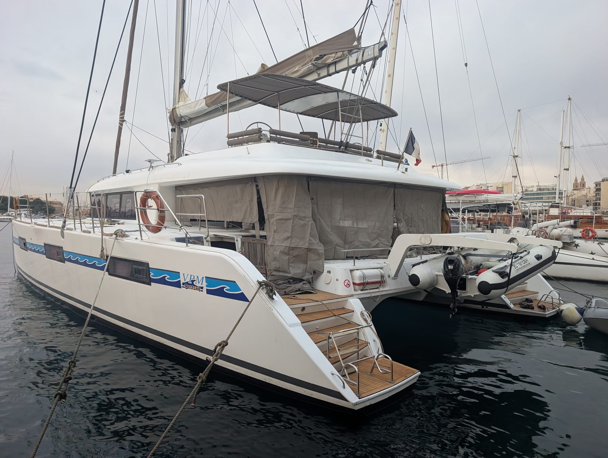 REFURBISHED Lagoon 620 "Marlena" in MAHE