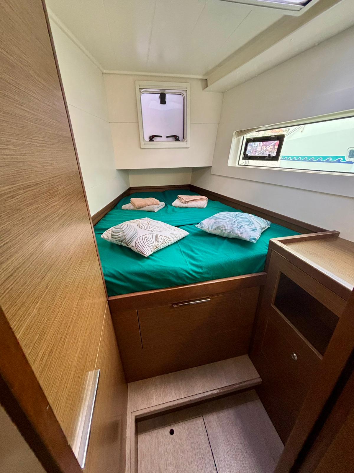 Lagoon 40 Unicorn SOLD