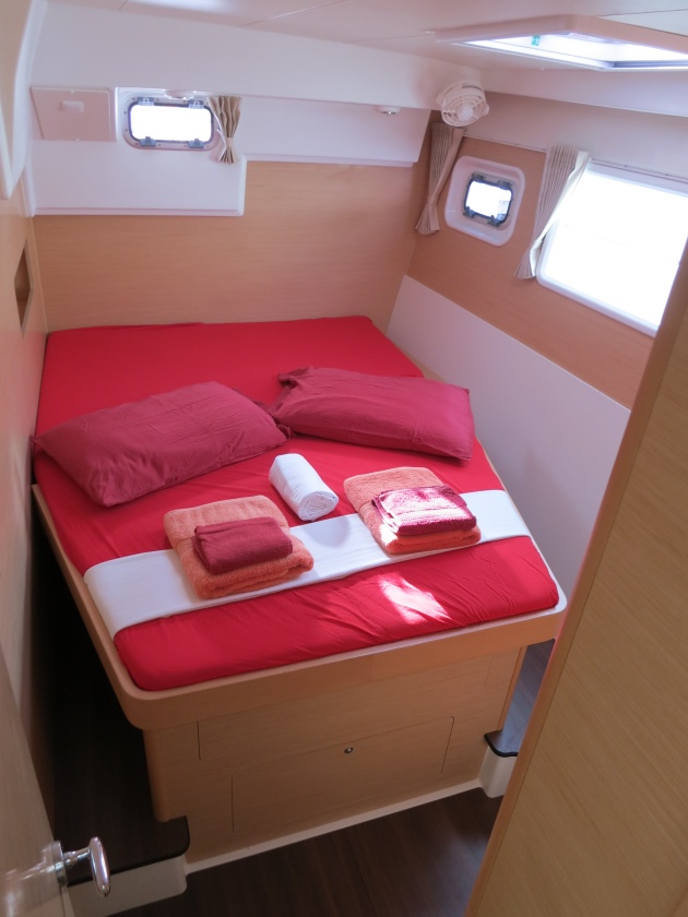 Catamaran lagoon 400 Cabin